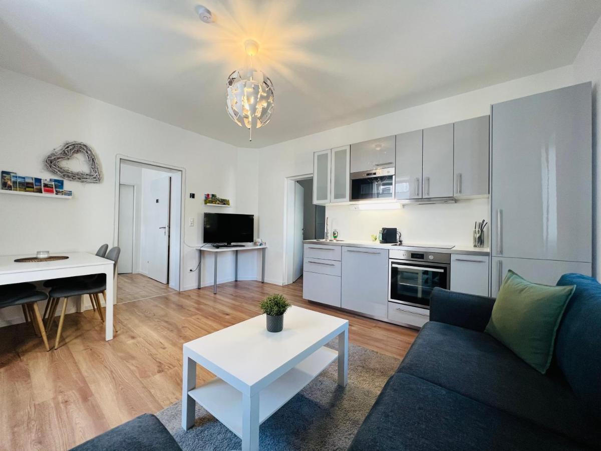 White Inn - Kuschelige Ferienwohnung Mürzzuschlag المظهر الخارجي الصورة